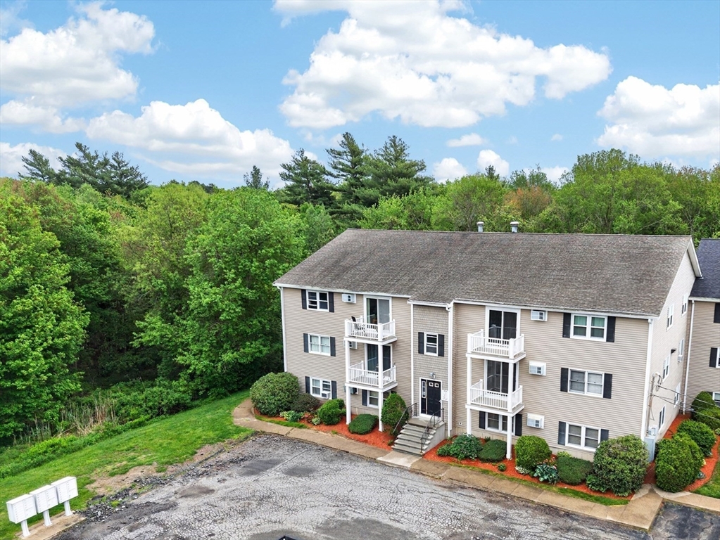 1575 Braley Road, Unit 28 New Bedford, MA 02745 - Photo 5 of 26