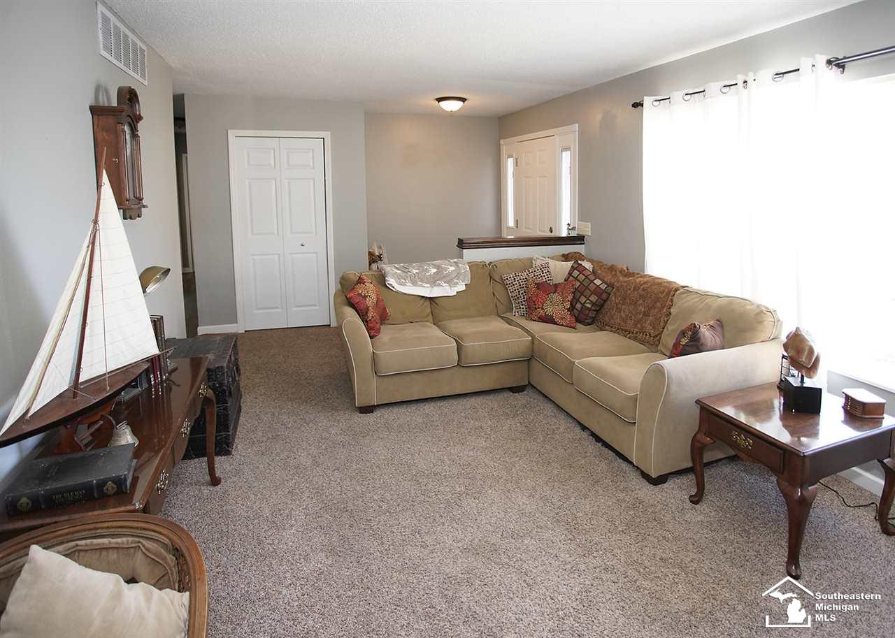 12248 Douglas Road Ida, MI 48140 - Photo 14 of 25