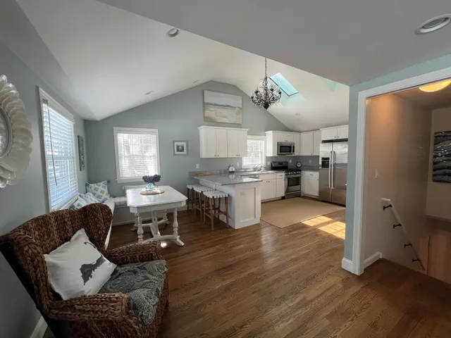 $749,900 | 15 Glen Road, Hyannis, MA 02601