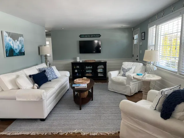 $749,900 | 15 Glen Road, Hyannis, MA 02601