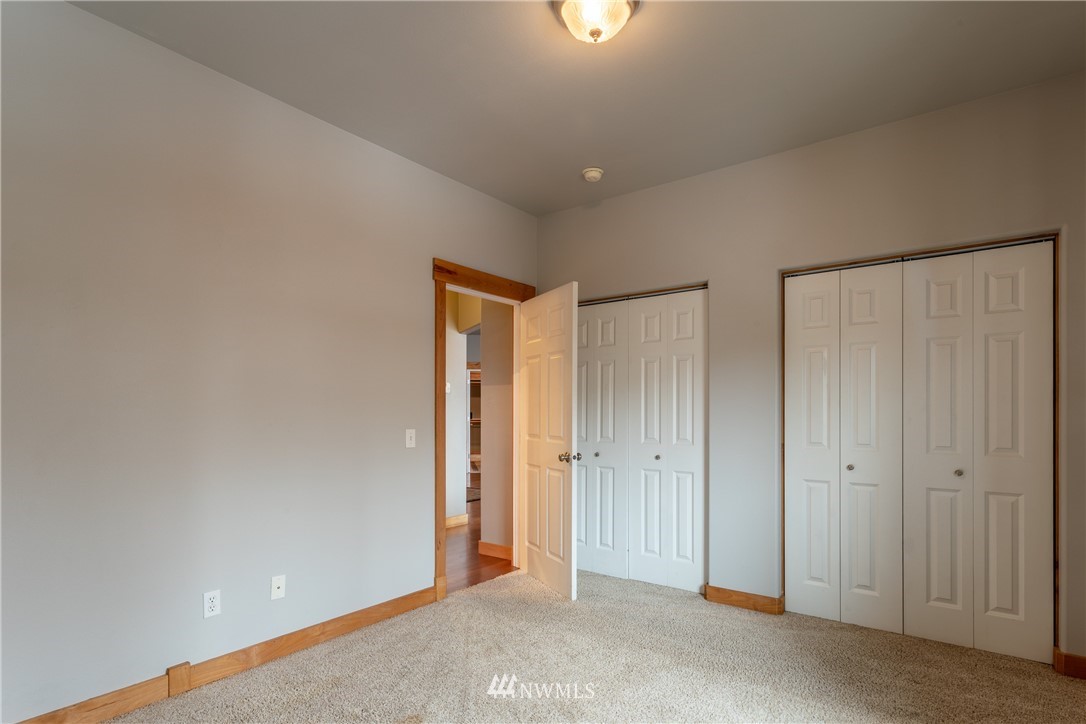 2805 Squilchuck Road Wenatchee, WA 98801 - Photo 16 of 34 a view of an empty room