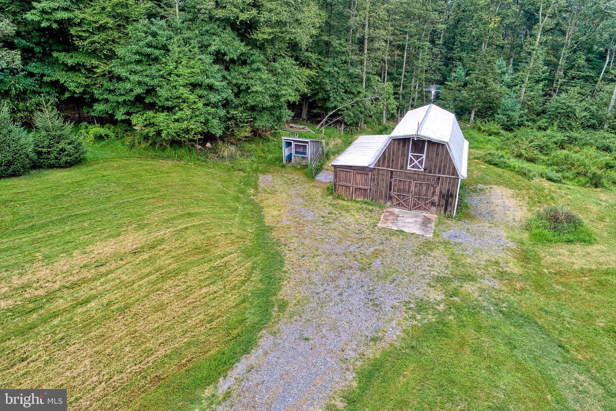 1154 New Road Orrtanna, PA 17353 - Photo 4 of 46 Gallery Image 4