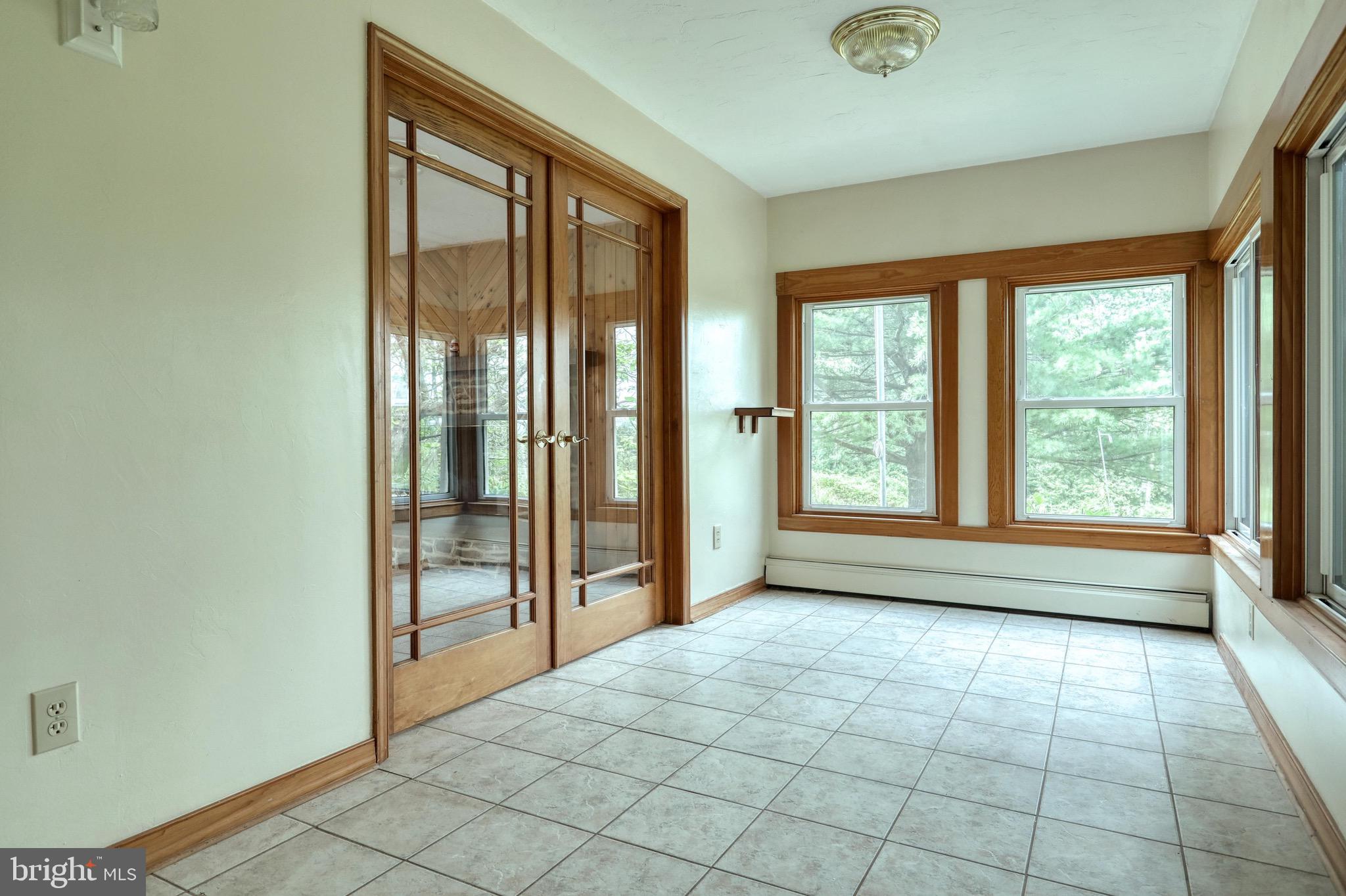 1154 New Road Orrtanna, PA 17353 - Photo 10 of 46 Gallery Image 10