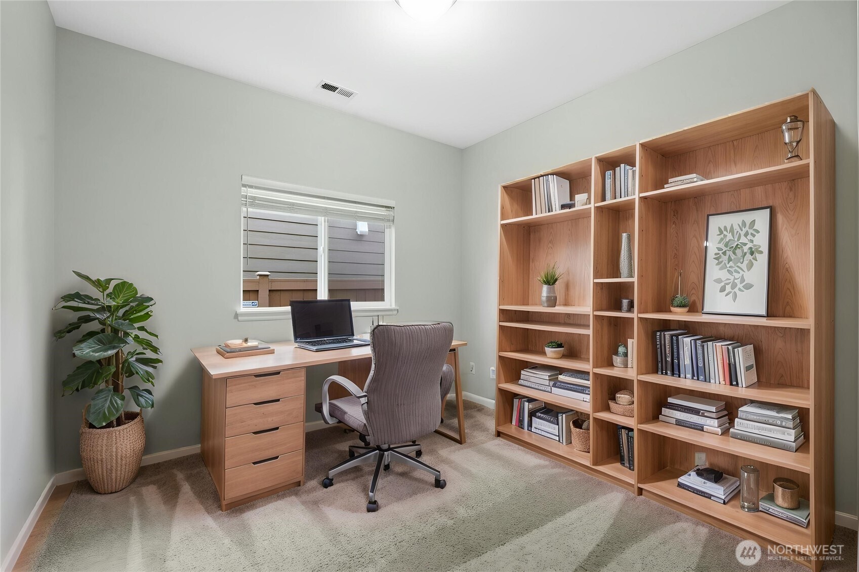 18223 31st Avenue Southeast Bothell, WA 98012 - Photo 13 of 34