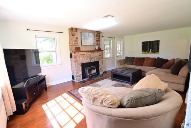 6817 Gun Club Road Coopersburg, PA 18036 - Photo 6 of 18 Gallery Image 6