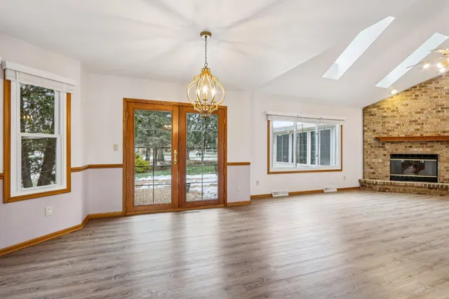 $619,900 | W199S8618 Woods Road, Muskego, WI 53150