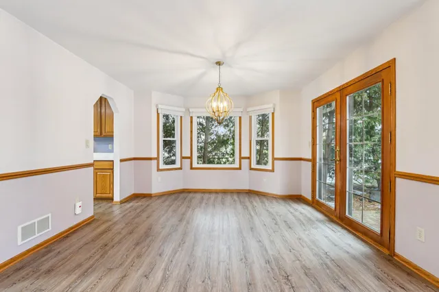 $619,900 | W199S8618 Woods Road, Muskego, WI 53150