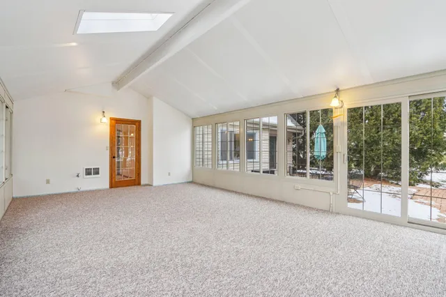 $619,900 | W199S8618 Woods Road, Muskego, WI 53150