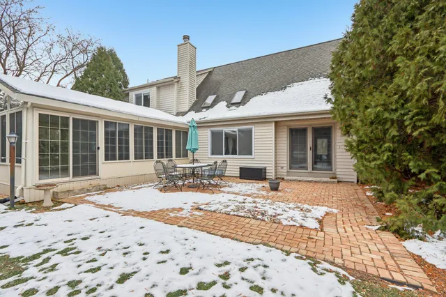 $619,900 | W199S8618 Woods Road, Muskego, WI 53150