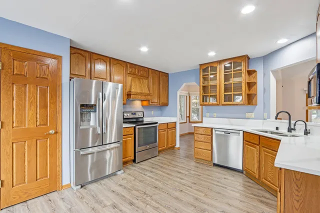 $619,900 | W199S8618 Woods Road, Muskego, WI 53150