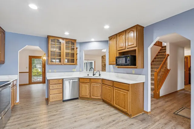 $619,900 | W199S8618 Woods Road, Muskego, WI 53150