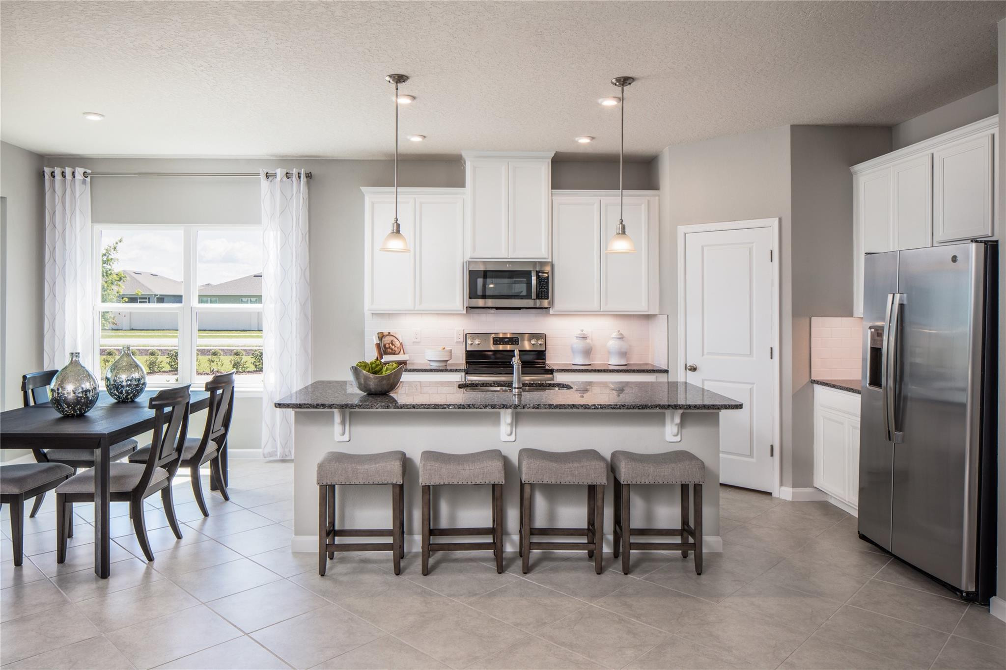 200 Southwest Pomeroy Street Stuart, FL 34997 - Photo 4 of 27 Photo 4