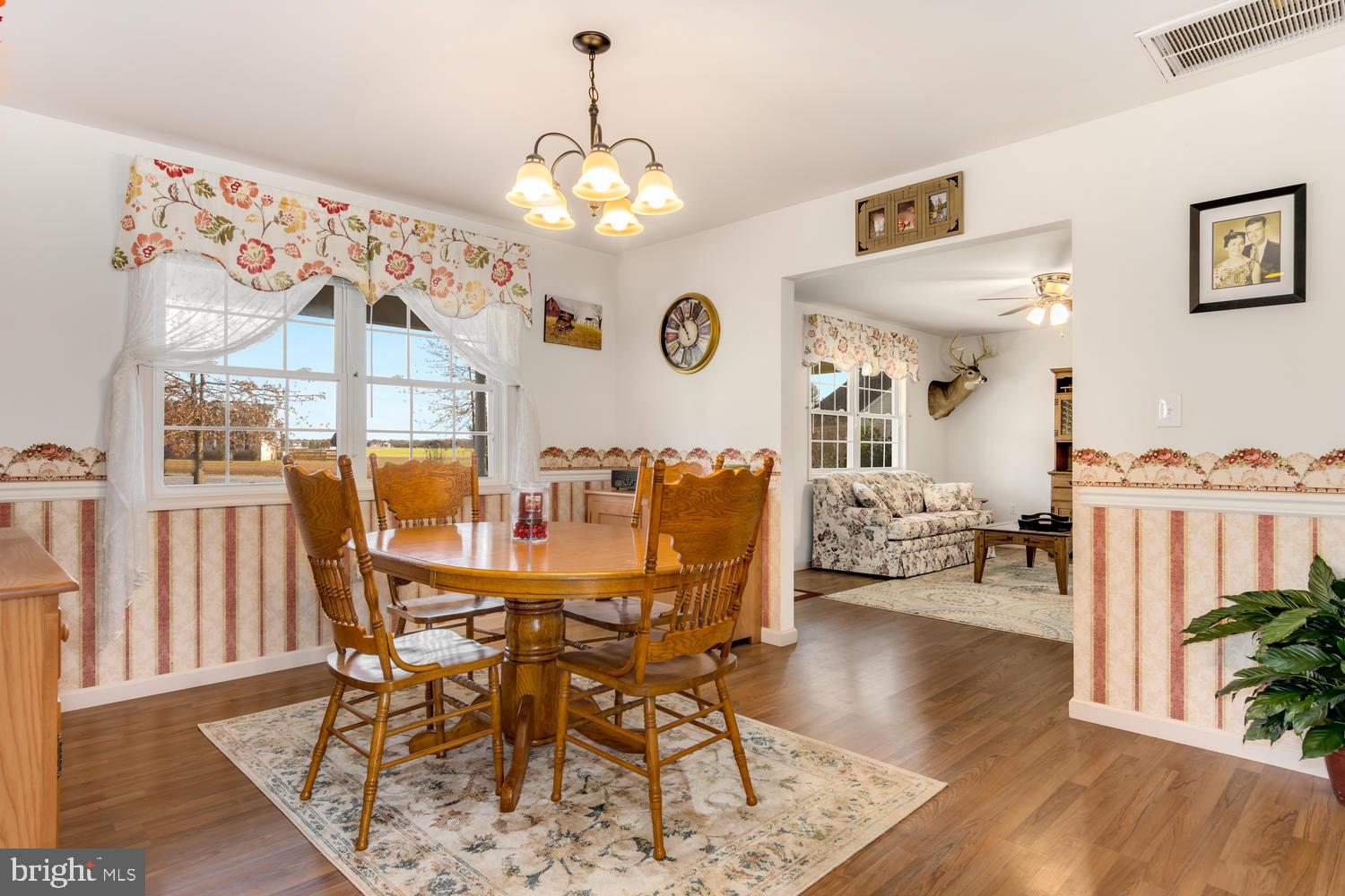 6900 Campbell Hl Road Hurlock, MD 21643 - Photo 12 of 28 Dining Room