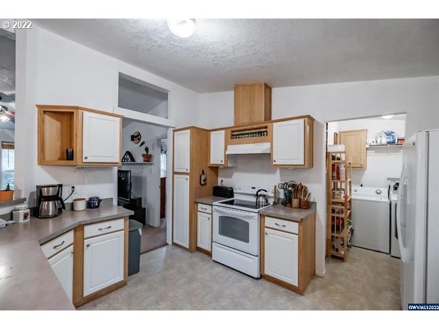 27654 Fern Ridge Road Sweet Home, OR 97386 - Photo 11 of 31 Gallery Image 11
