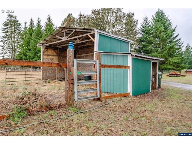 27654 Fern Ridge Road Sweet Home, OR 97386 - Photo 28 of 31 Gallery Image 28