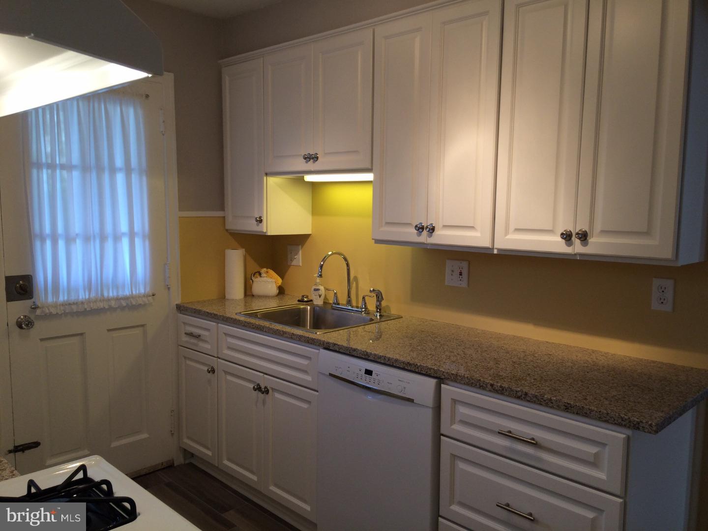 1136 Gregg Avenue Reading, PA 19607 - Photo 8 of 23 Gallery Image 8
