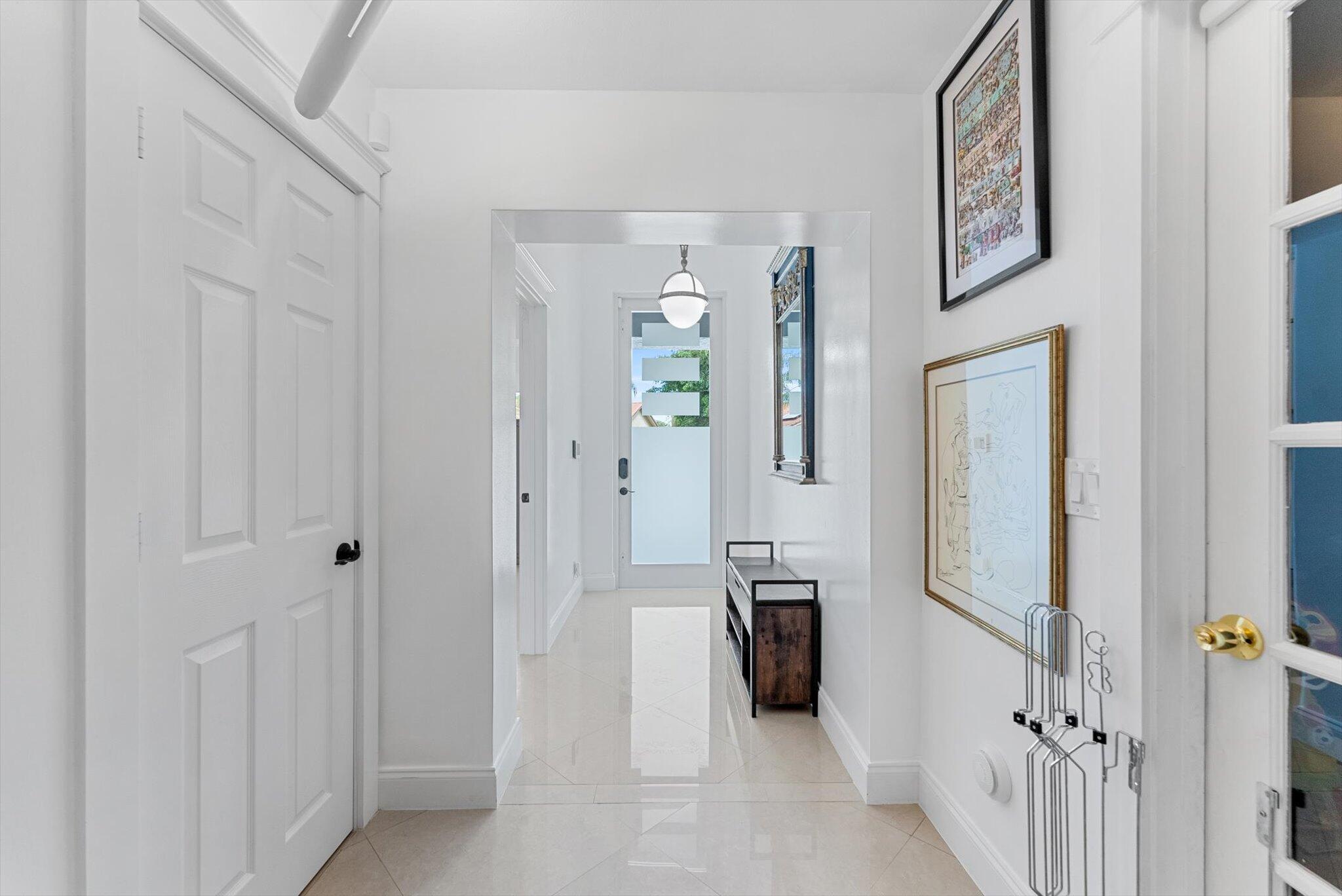 10167 Camelback Lane Boca Raton, FL 33498 - Photo 2 of 55 Entrance