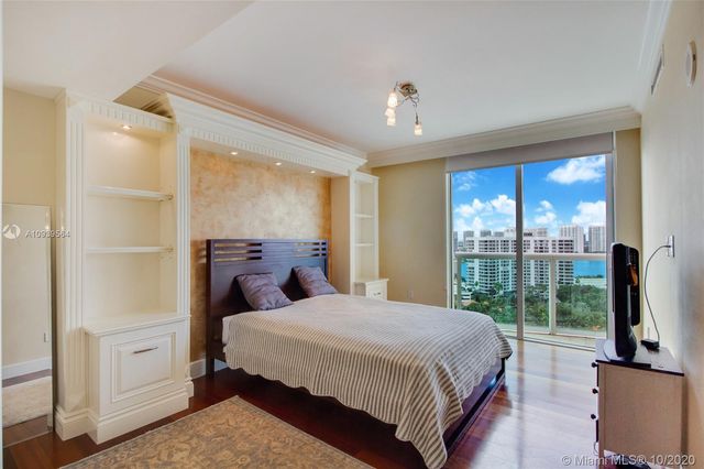 $560,000 | 19400 Turnberry Way, Unit 1611, Aventura, FL 33180