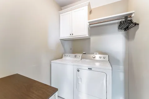 $764,500 | 836 East 24th Street, Houston, TX 77009