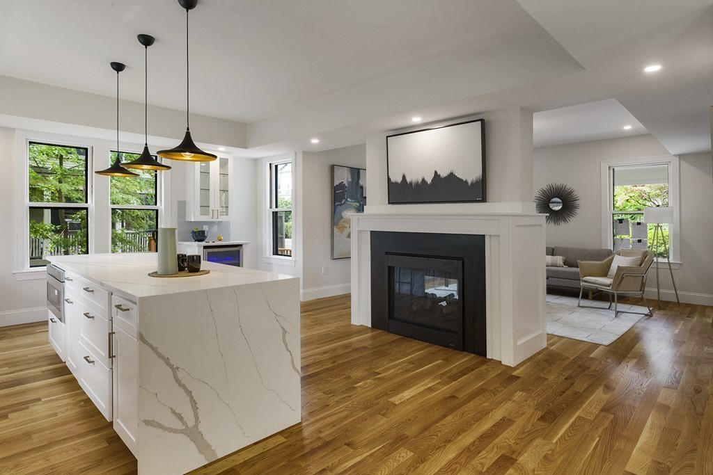 23 Russell Terrace, Unit 2 Arlington, MA 02474 - Photo 11 of 31