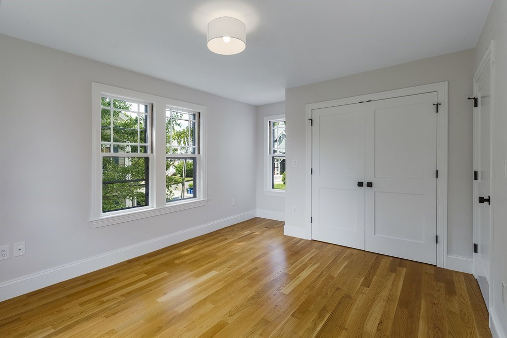 23 Russell Terrace, Unit 2 Arlington, MA 02474 - Photo 15 of 31