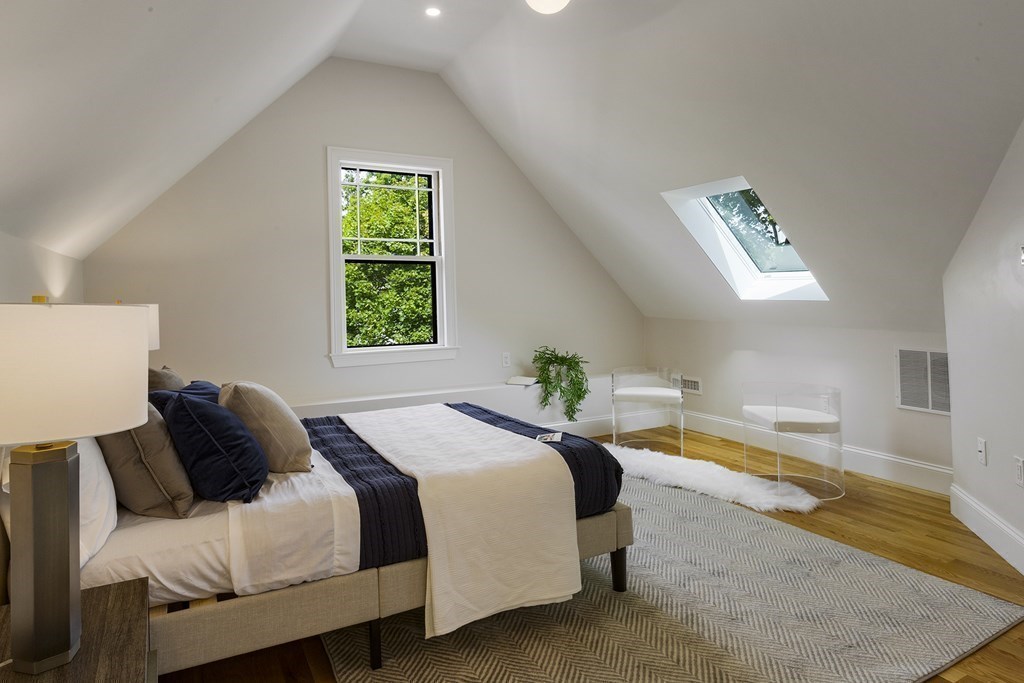 23 Russell Terrace, Unit 2 Arlington, MA 02474 - Photo 20 of 31