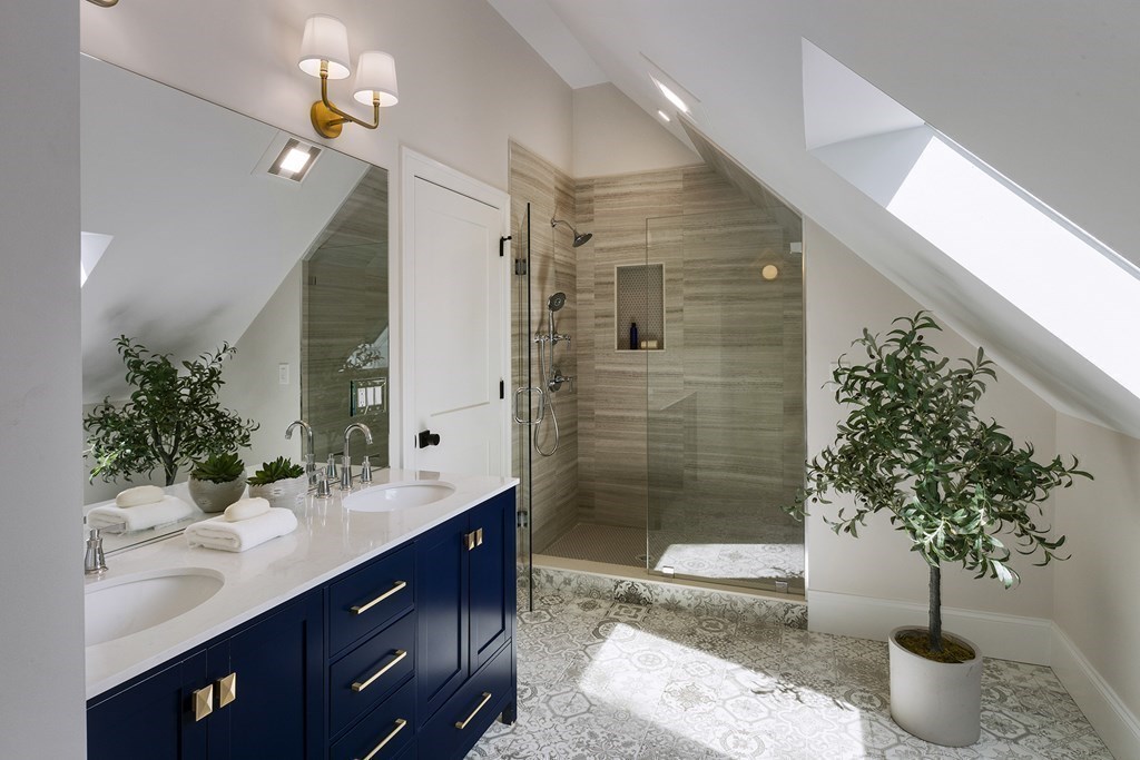 23 Russell Terrace, Unit 2 Arlington, MA 02474 - Photo 22 of 31