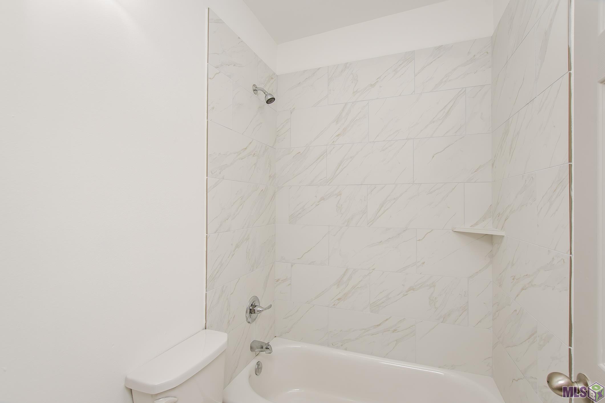 3241 Carlotta Street, Unit B Baton Rouge, LA 70802 - Photo 12 of 13