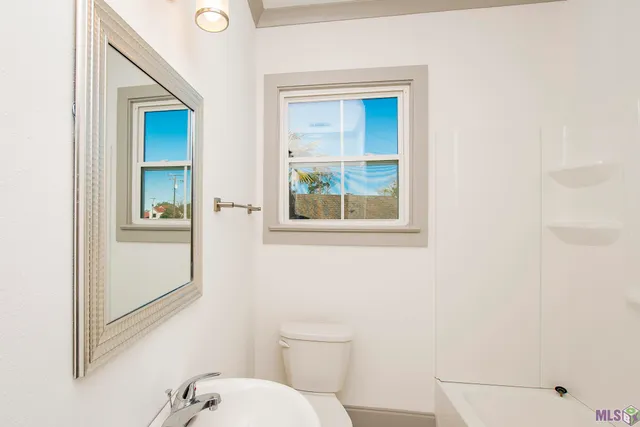 $1,285 | 3241 Carlotta Street, Unit B, Baton Rouge, LA 70802