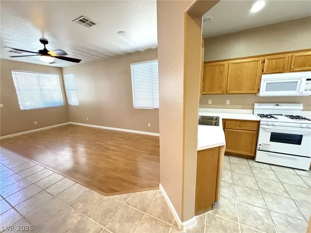 $1,750 | 917 Veranda View Avenue, Las Vegas, NV 89123