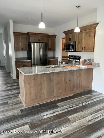 $519,000 | 275 River Circle, Unit 2, Alpine, WY 83128