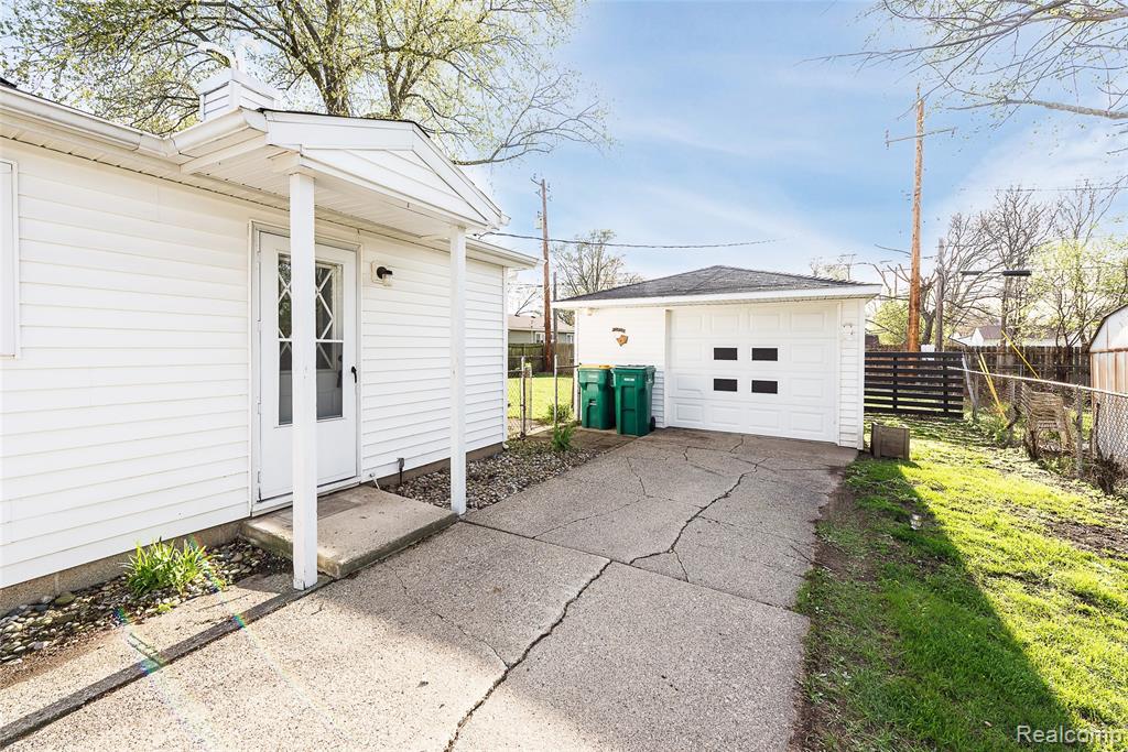 366 South Harris Road Ypsilanti, MI 48198 - Photo 25 of 30 Gallery Image 25