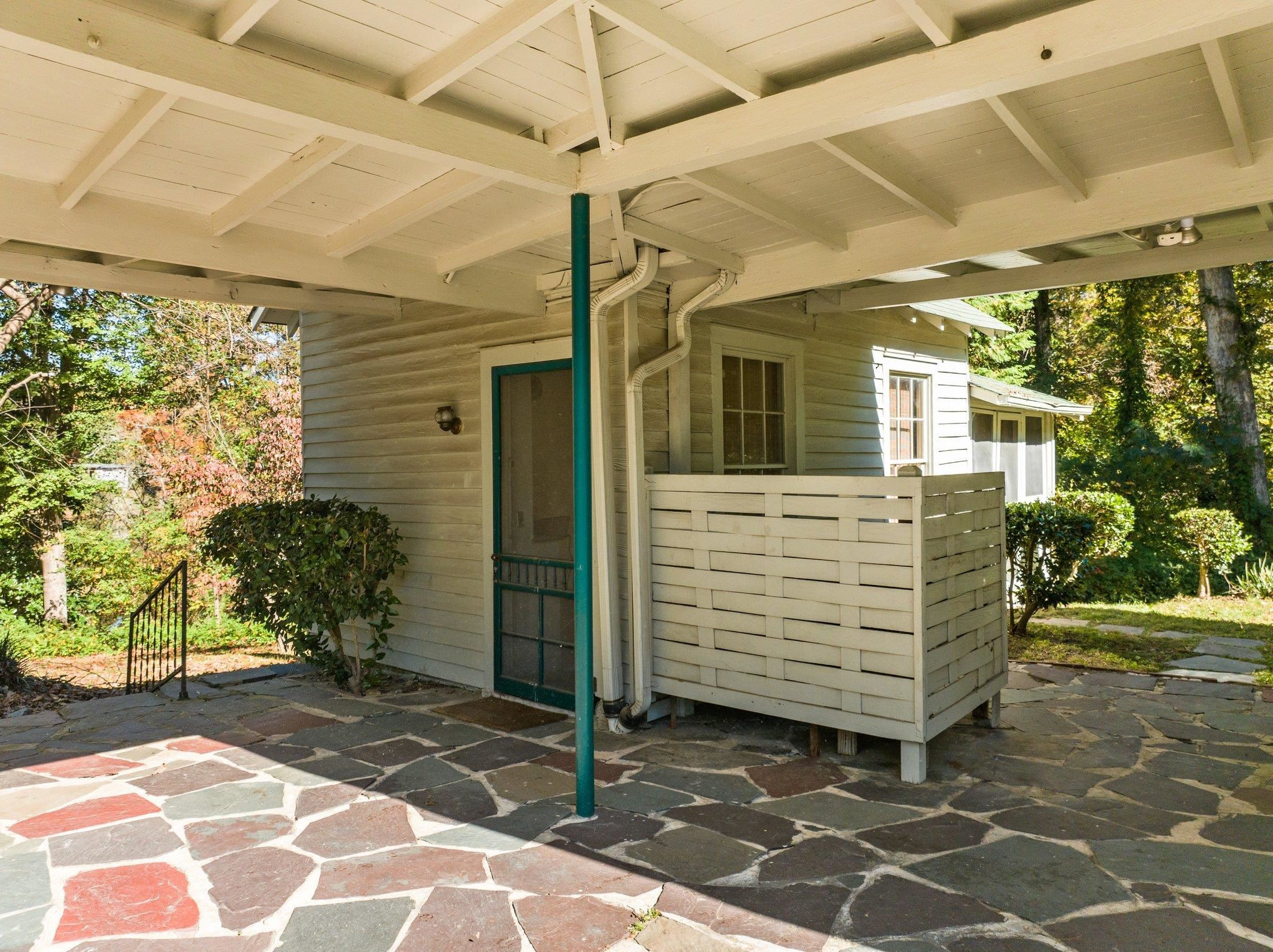 3209 Timberlake Road Raleigh, NC 27604 - Photo 35 of 82 Art Studio