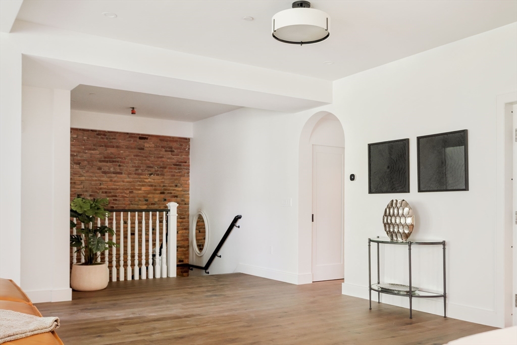 79 Park Street, Unit 3 Brookline, MA 02446 - Photo 15 of 33