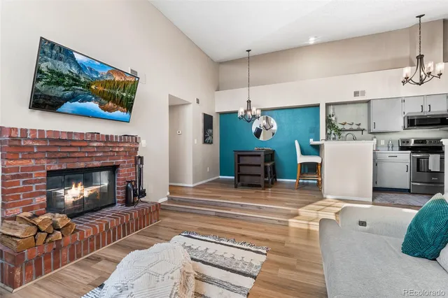 $1,995 | 4760 South Wadsworth Boulevard, Unit M301, Littleton, CO 80123