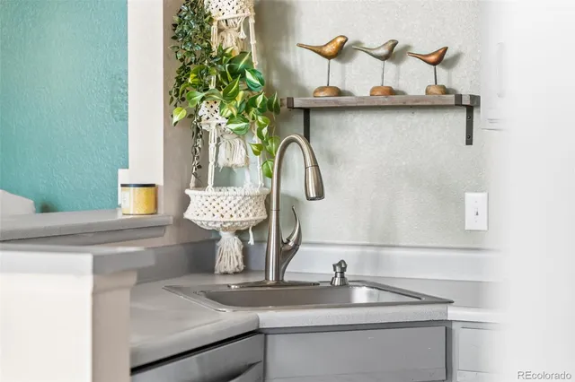 $1,995 | 4760 South Wadsworth Boulevard, Unit M301, Littleton, CO 80123