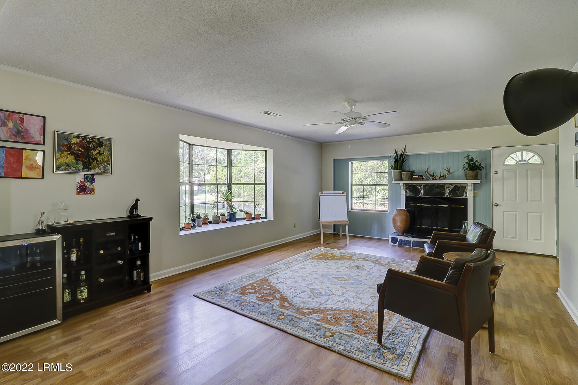 12 Buck Road Beaufort, SC 29907 - Photo 11 of 26 18021F23-5EA0-4ABC-9076-E908CB397955