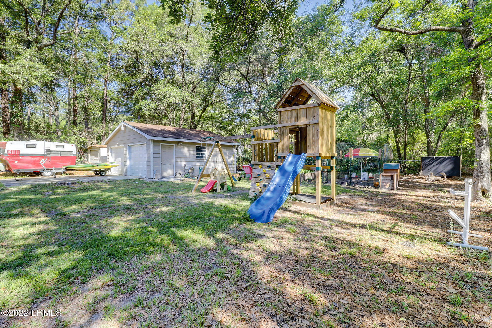 12 Buck Road Beaufort, SC 29907 - Photo 22 of 26 33A150D0-8B67-4B4D-B397-F0FC7DC5FC92