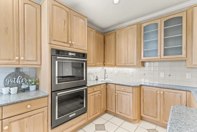 $565,000 | 414 Clearview Court, Janesville, WI 53548