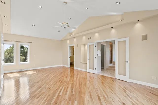 $565,000 | 414 Clearview Court, Janesville, WI 53548