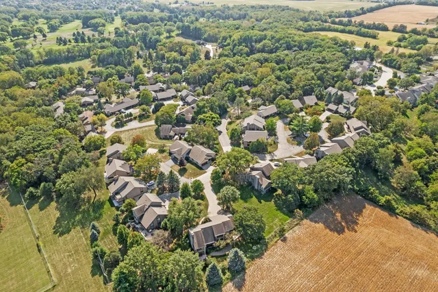 $565,000 | 414 Clearview Court, Janesville, WI 53548