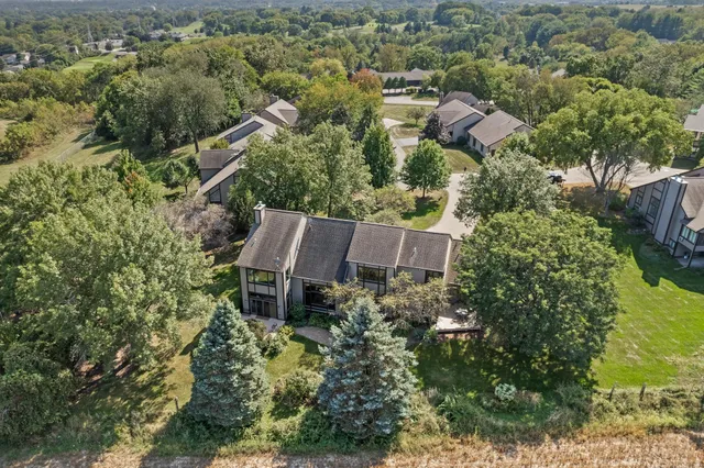 $550,000 | 414 Clearview Court, Janesville, WI 53548