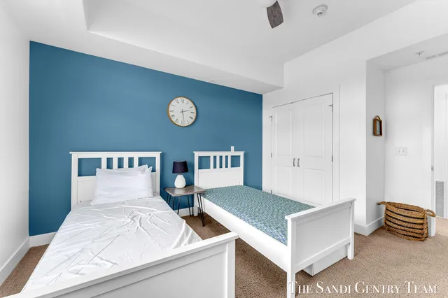 $379,900 | 529 Miller Drive, Unit 305, Grand Haven, MI 49417