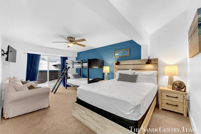 $379,900 | 529 Miller Drive, Unit 305, Grand Haven, MI 49417