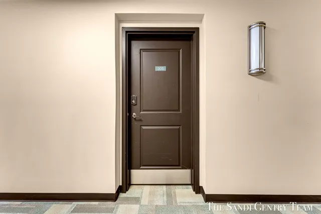 $379,900 | 529 Miller Drive, Unit 305, Grand Haven, MI 49417