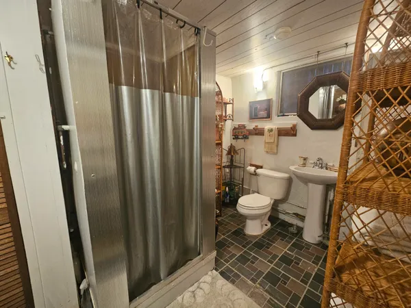 $445,000 | 140 Gumbo Limbo Drive, Key Largo, FL 33037