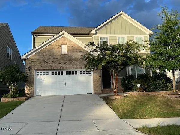 $729,499 | 215 Kanewind Terrace, Apex, NC 27523