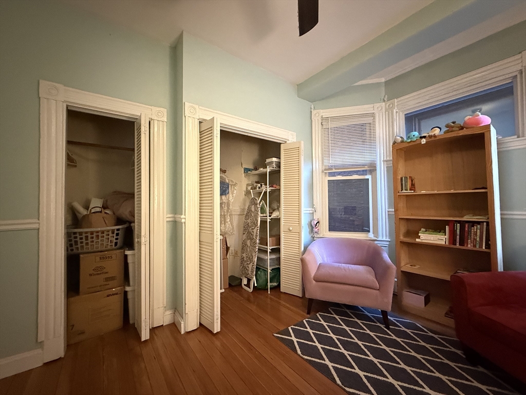 33 Kent Street, Unit 3 Brookline, MA 02445 - Photo 9 of 15