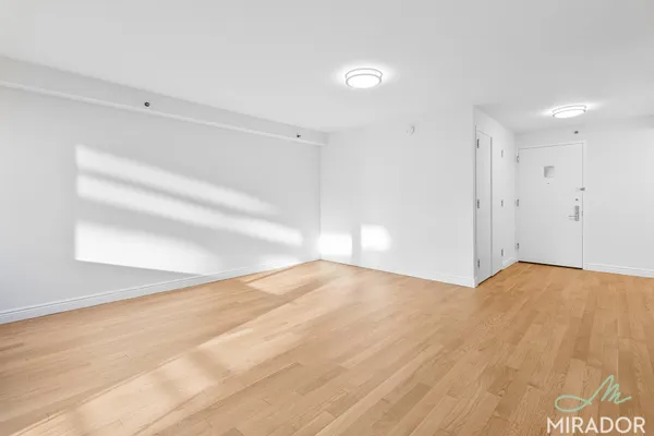 $4,900 | 60 West 23rd Street, Unit 1145 | Flatiron