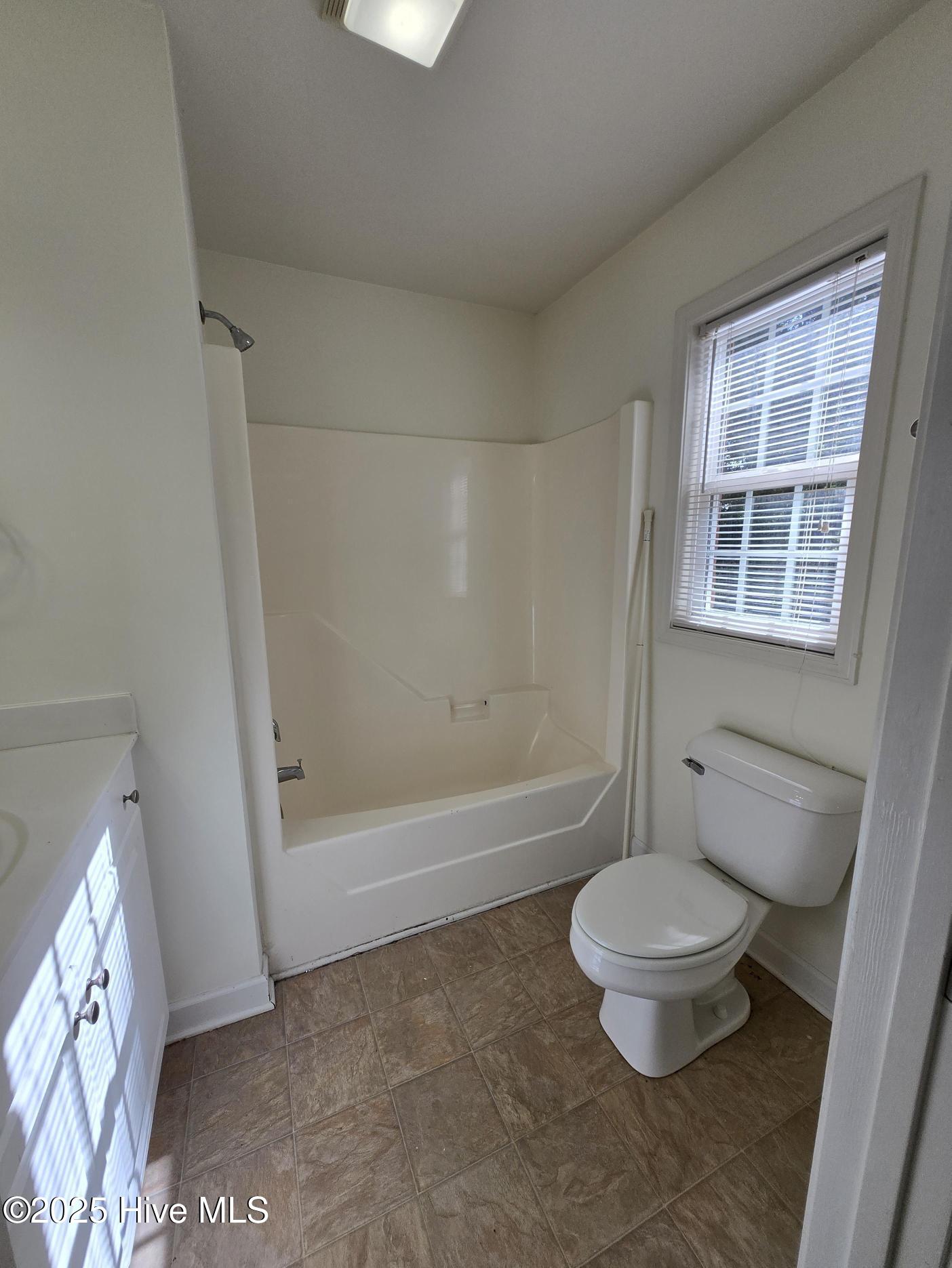 208 Durango Place Wilmington, NC 28403 - Photo 11 of 16 Media (87)